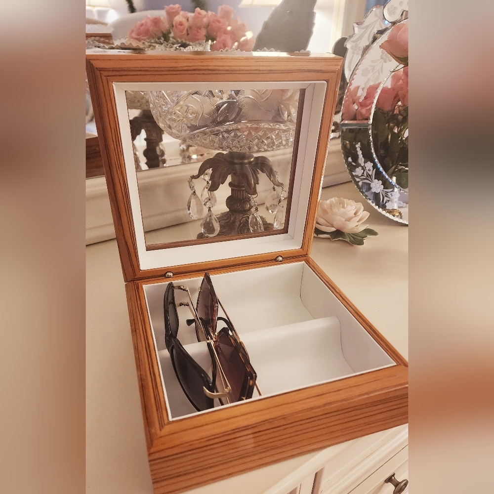Oyo Sunglasses Box